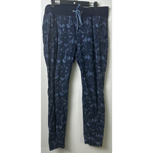 Athleta Trekkie North Joggers Women's Sz 12 Blue Floral Printed Pants Travel A39